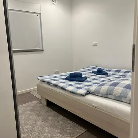 Sinisa Apartman Vir Exterior photo