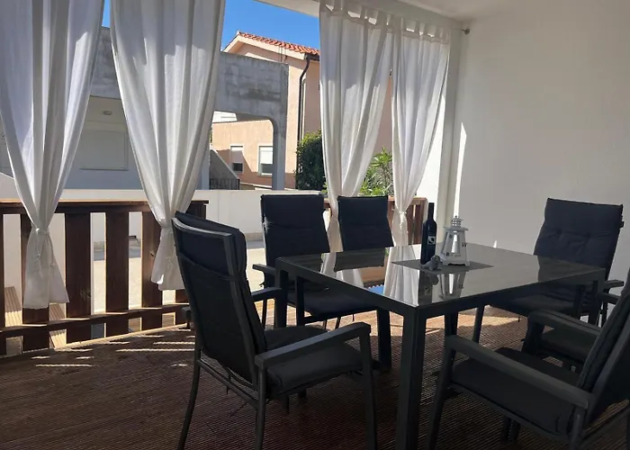 Sinisa Apartman Vir